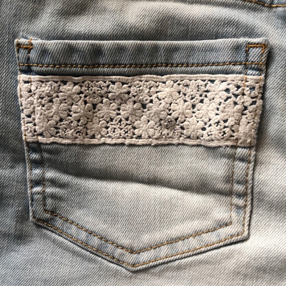 Cat & jack shorts - Picture 4 of 5